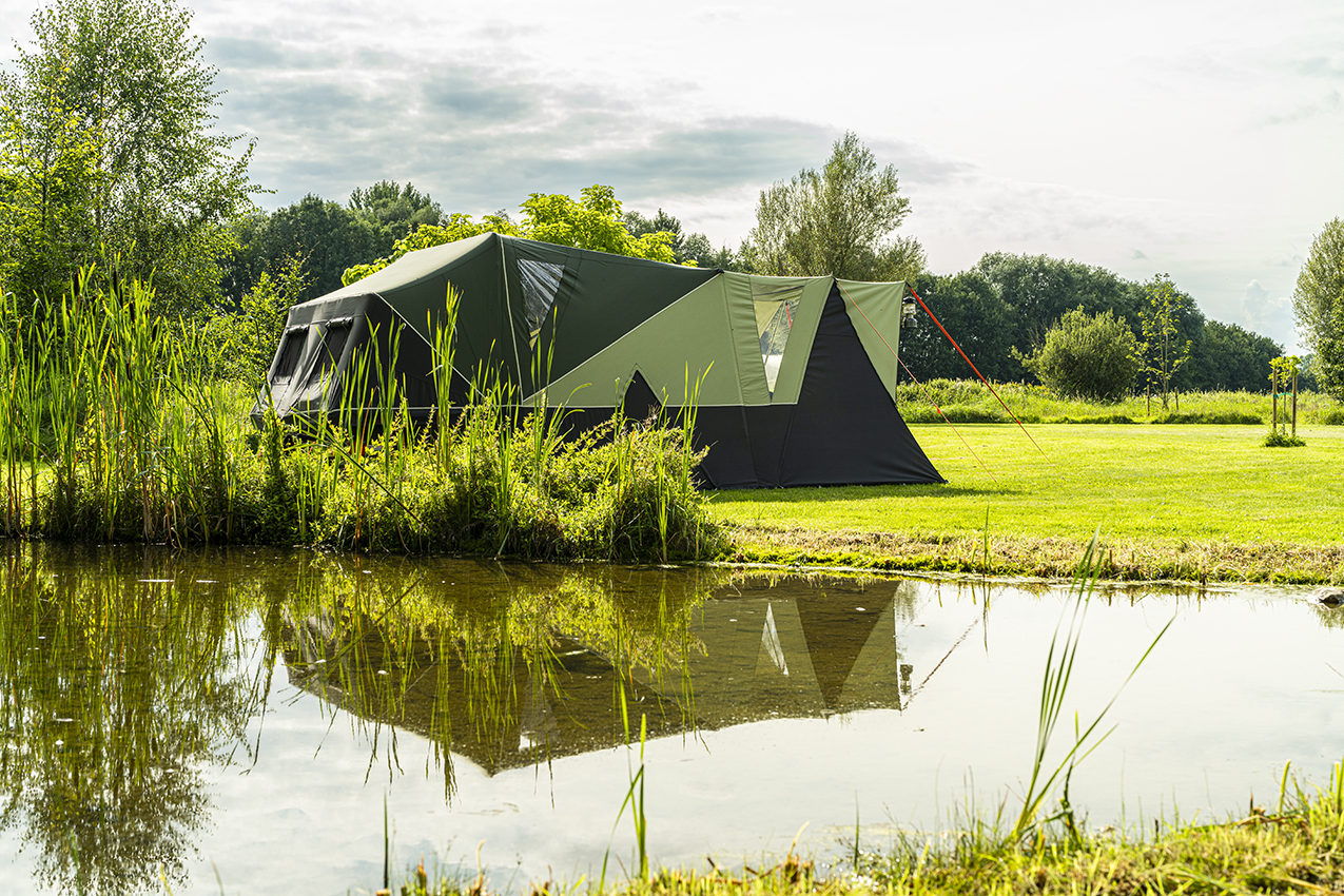 Alpenkreuzer Waterfront Luifel